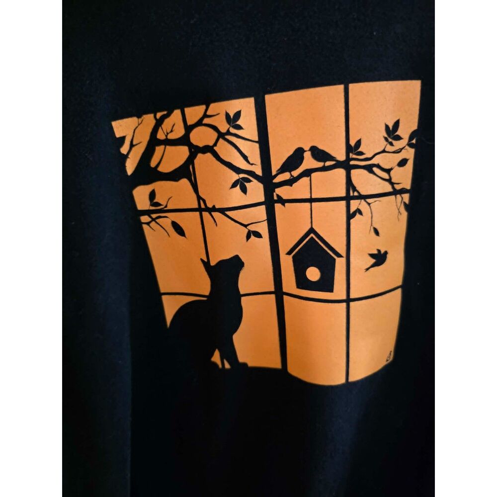 Adorable Cat in Window Graphic T (XL)